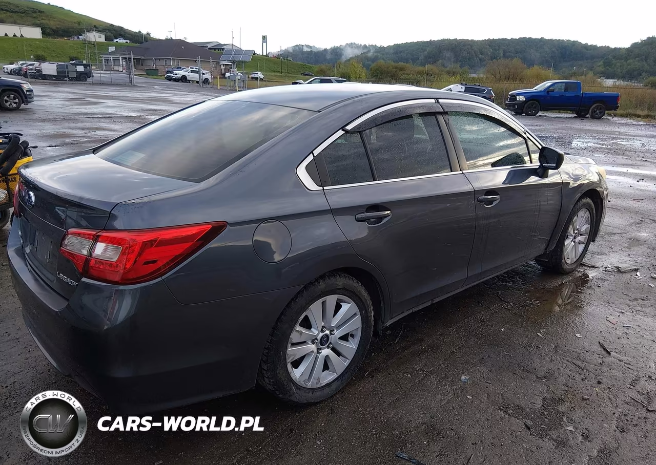 2015 Subaru Legacy 2.5I VIN:4S3BNBA6XF3046094 - 4