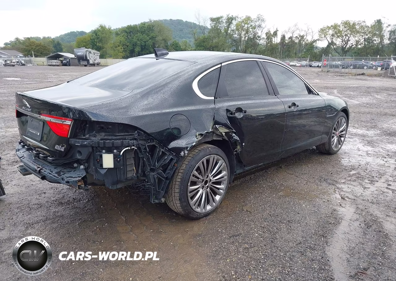 2017 Jaguar Xf 20D Prestige VIN:SAJBK4BN9HCY45637 - 4