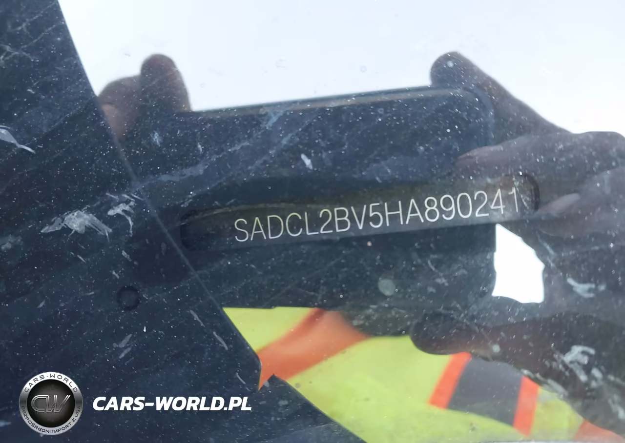 2017 Jaguar F-Pace 35T R-Sport VIN:SADCL2BV5HA890241 - 18