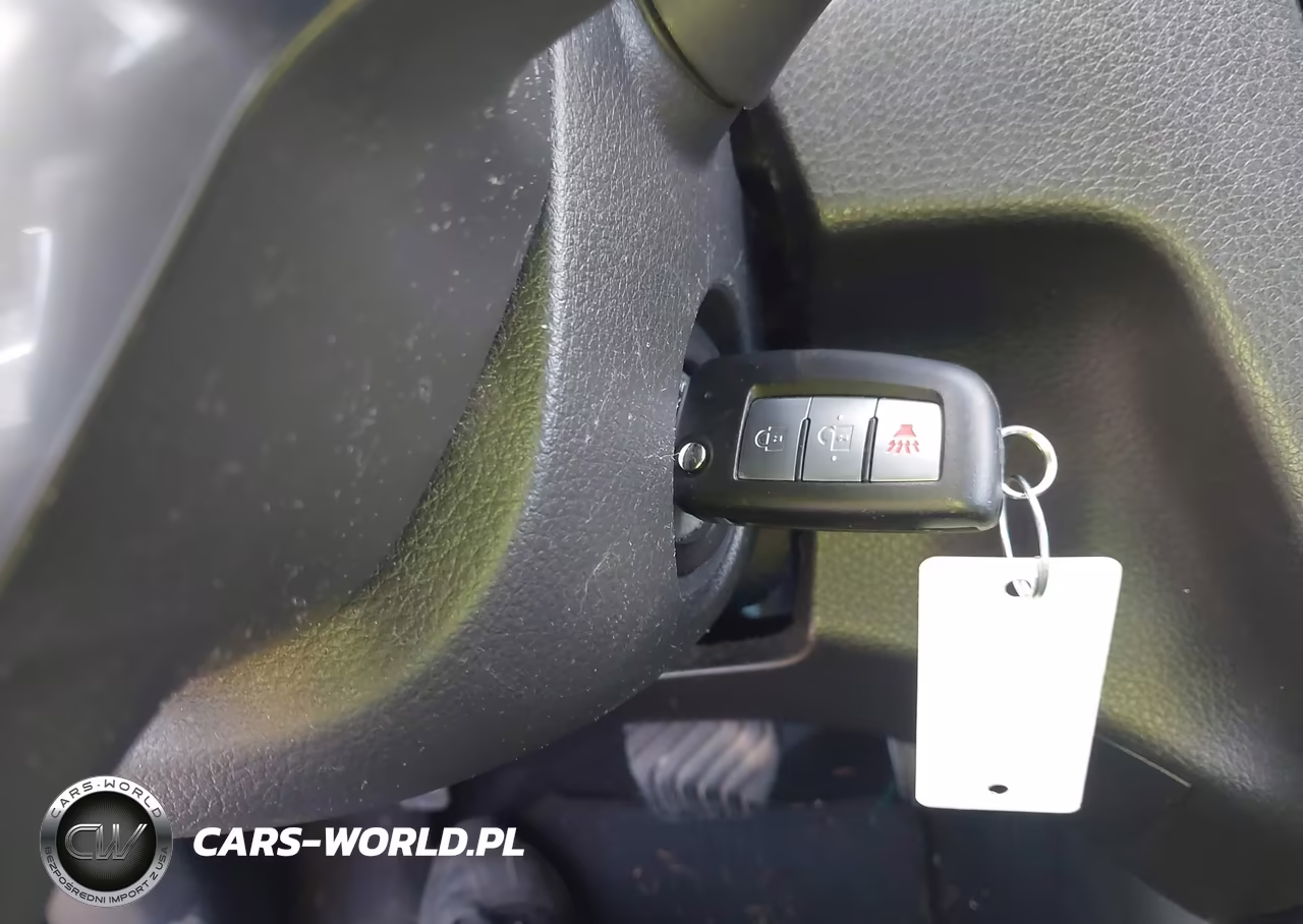 2018 Nissan Rogue S VIN:JN8AT2MV2JW313809 - 11
