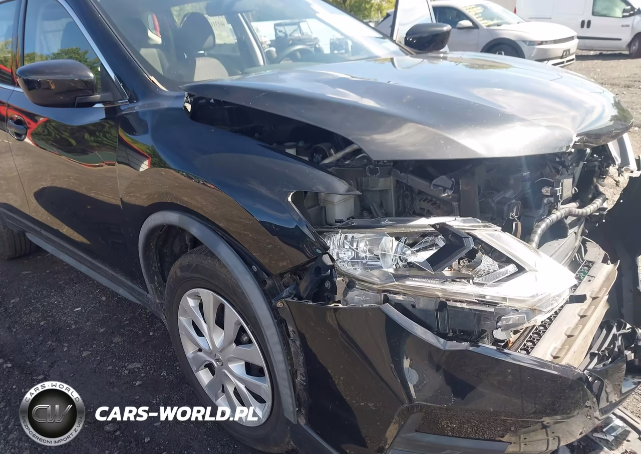 2018 Nissan Rogue S VIN:JN8AT2MV2JW313809 - 17