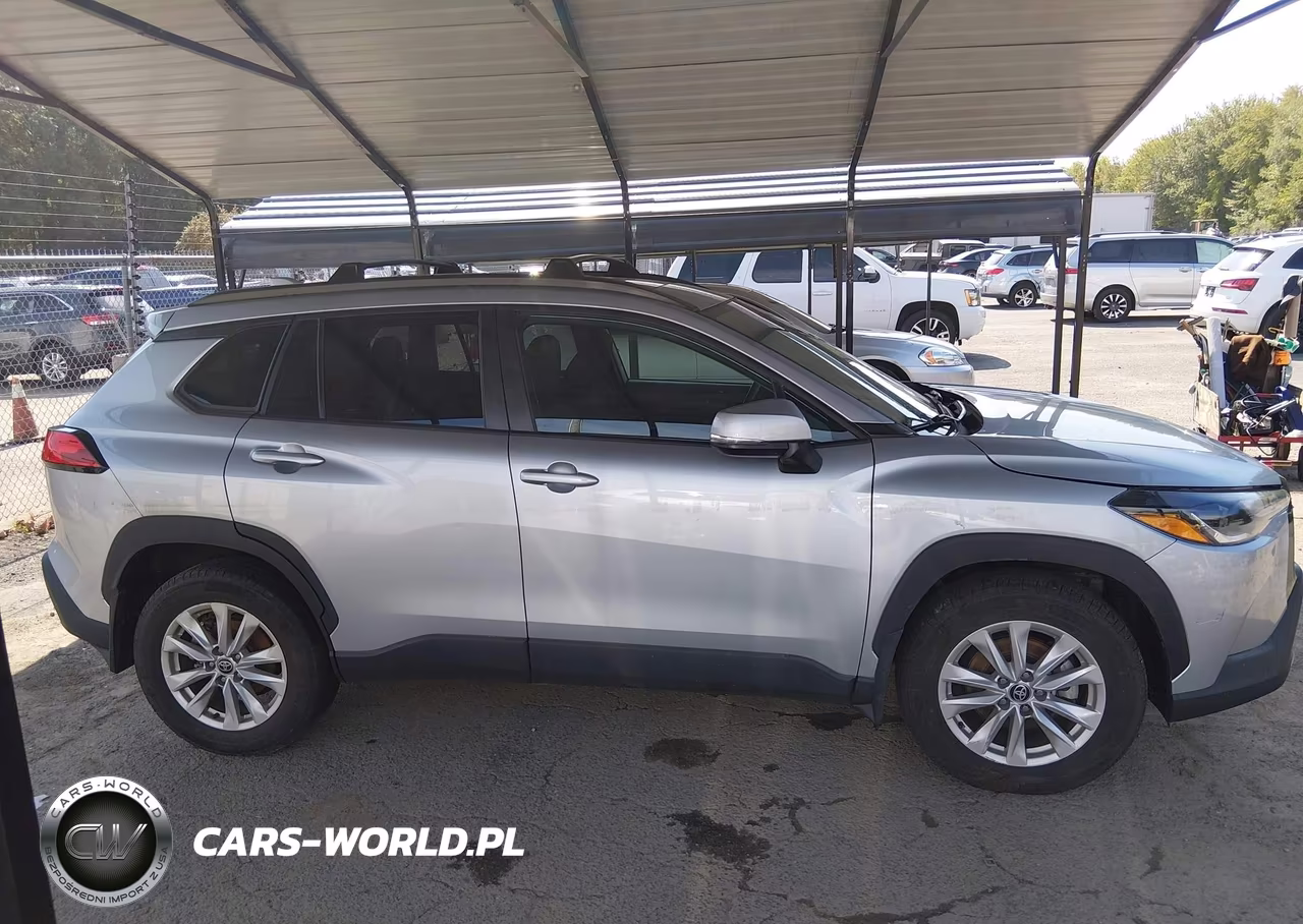 2023 Toyota Corolla Cross Le VIN:7MUBAABG7PV064264 - 13