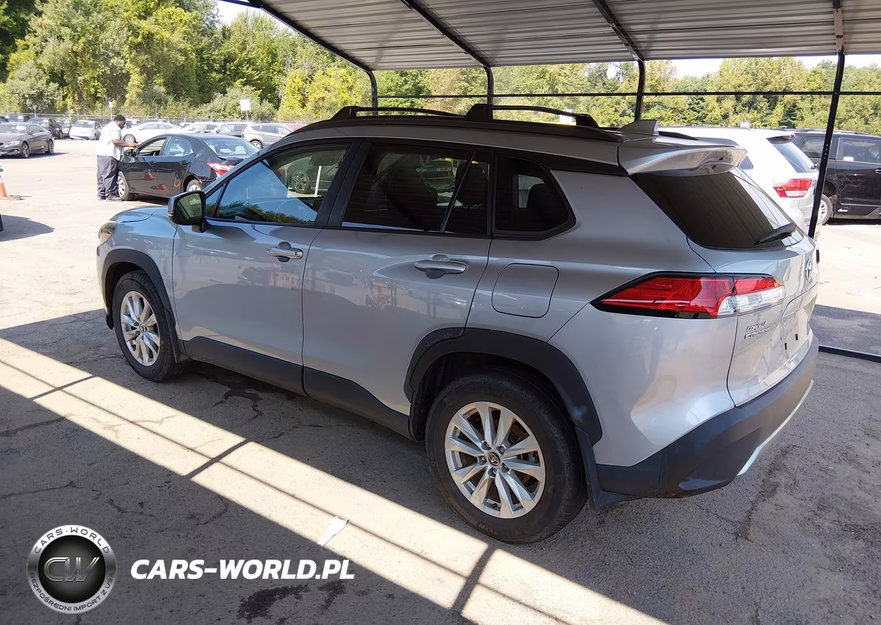 2023 Toyota Corolla Cross Le VIN:7MUBAABG7PV064264 - 3