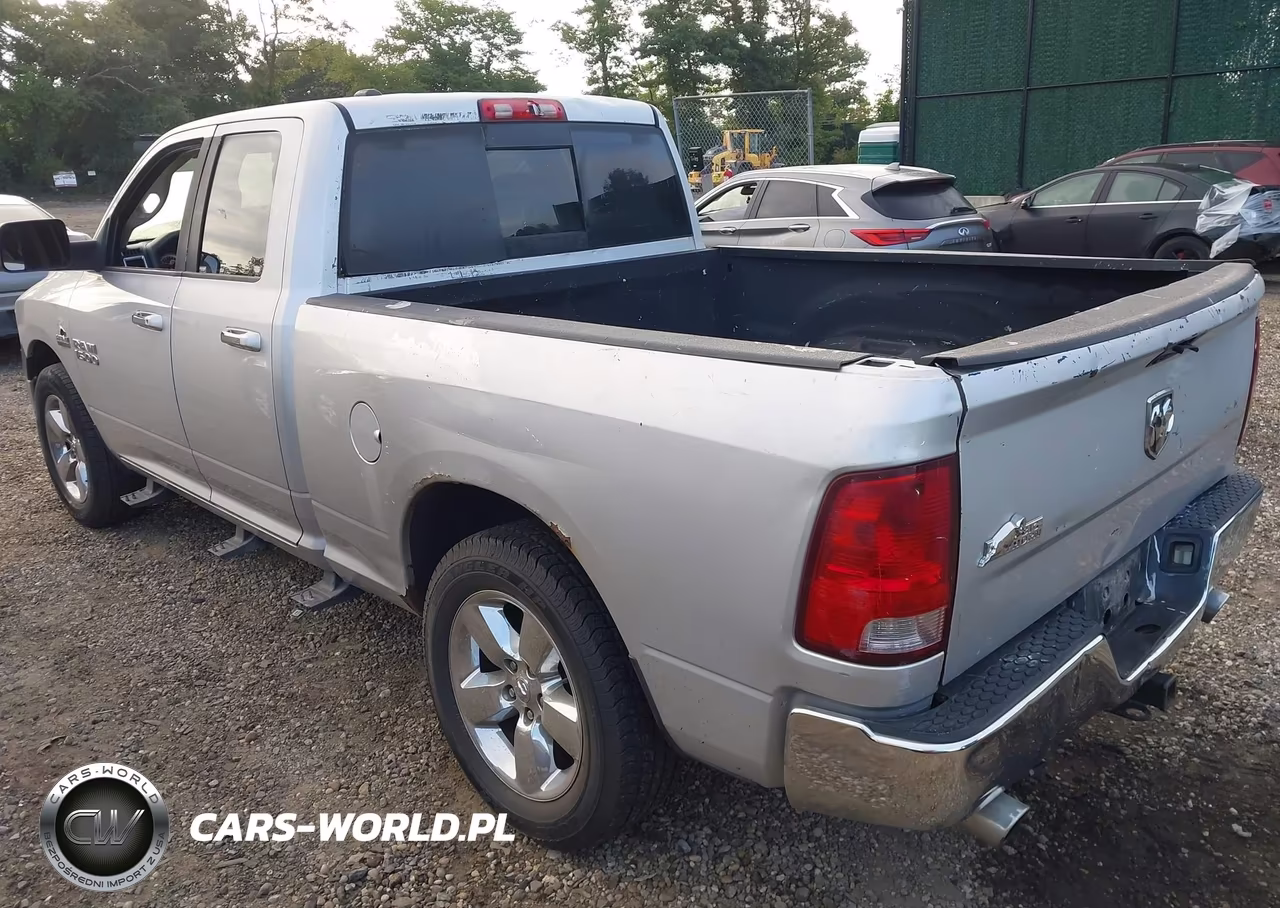 2013 Ram 1500 Big Horn VIN:1C6RR7GT6DS635568 - 3