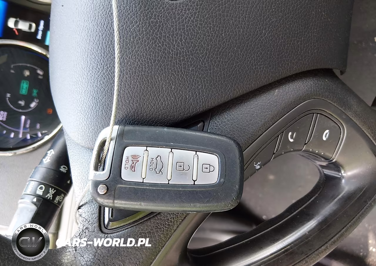 2015 Hyundai Sonata Hybrid VIN:KMHEC4A40FA133832 - 11