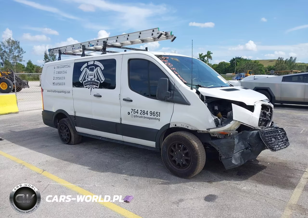 2018 Ford Transit-250 VIN:1FTYR1ZM8JKA98933 - 1