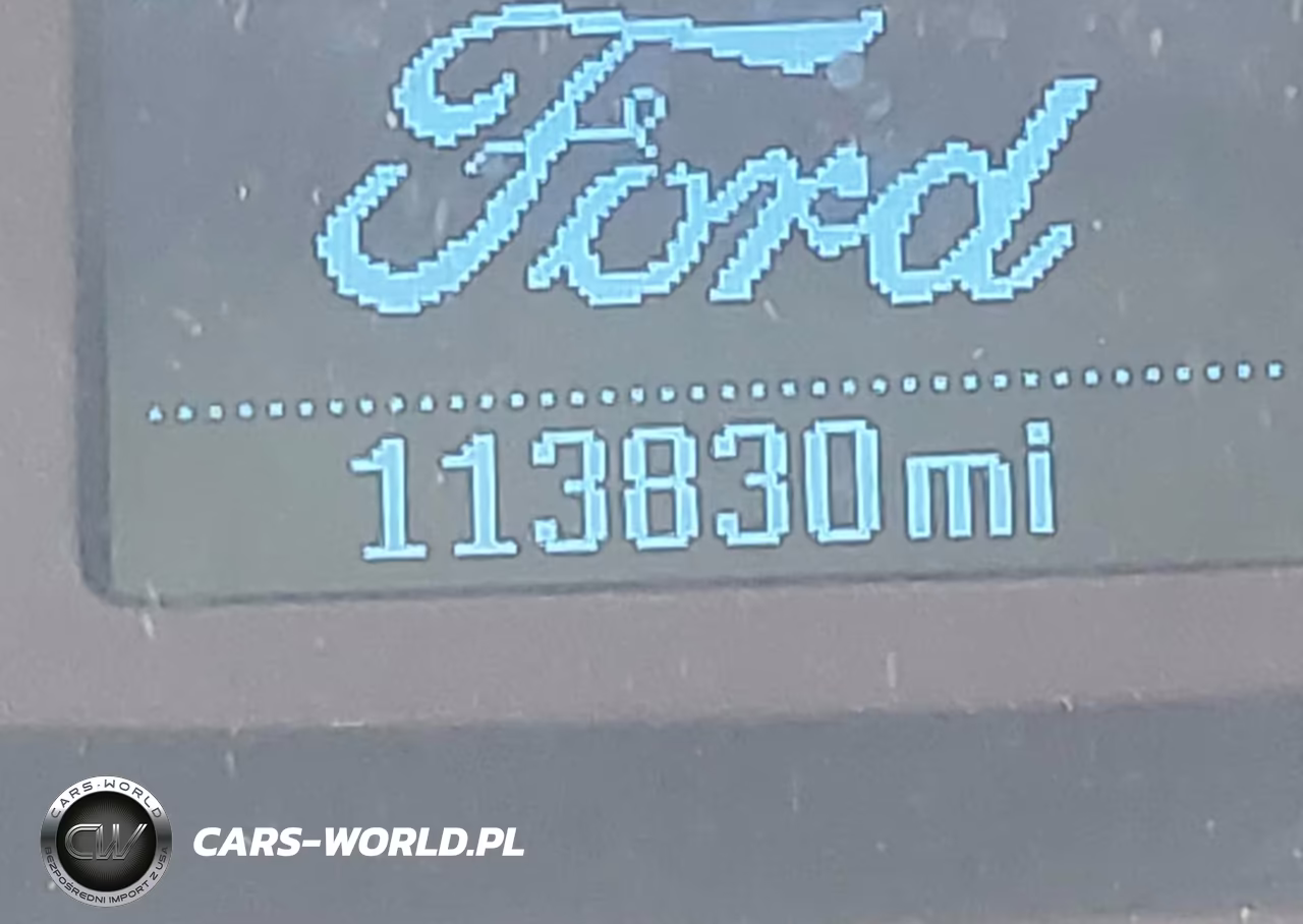 2018 Ford Transit-250 VIN:1FTYR1ZM8JKA98933 - 15