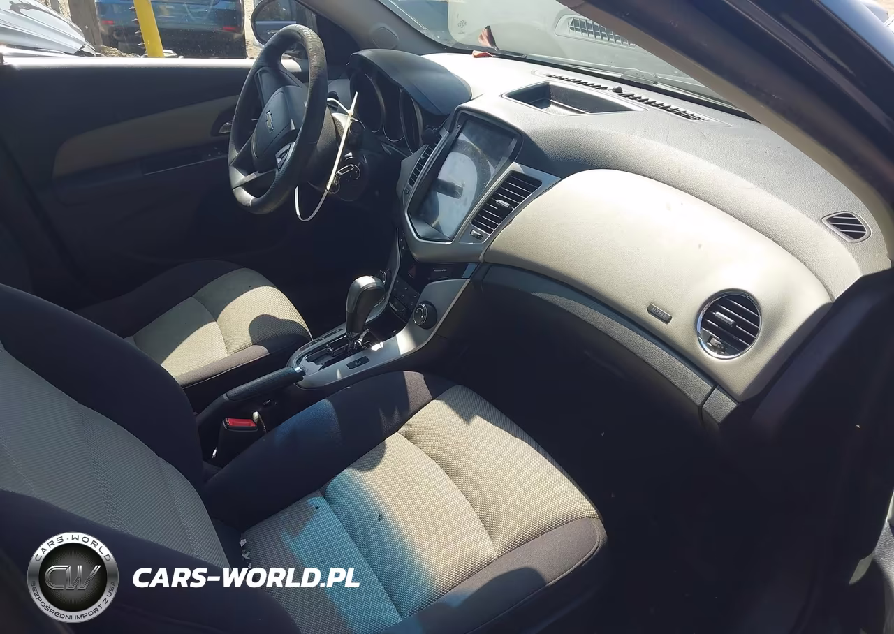 2014 Chevrolet Cruze Ls Auto VIN:1G1PA5SG9E7435934 - 5
