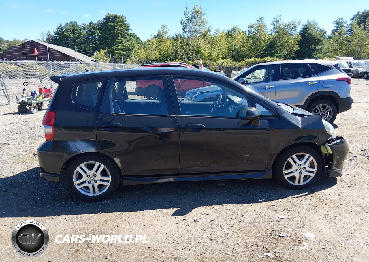 2007 Honda Fit Sport VIN:JHMGD37627S027678 - 13