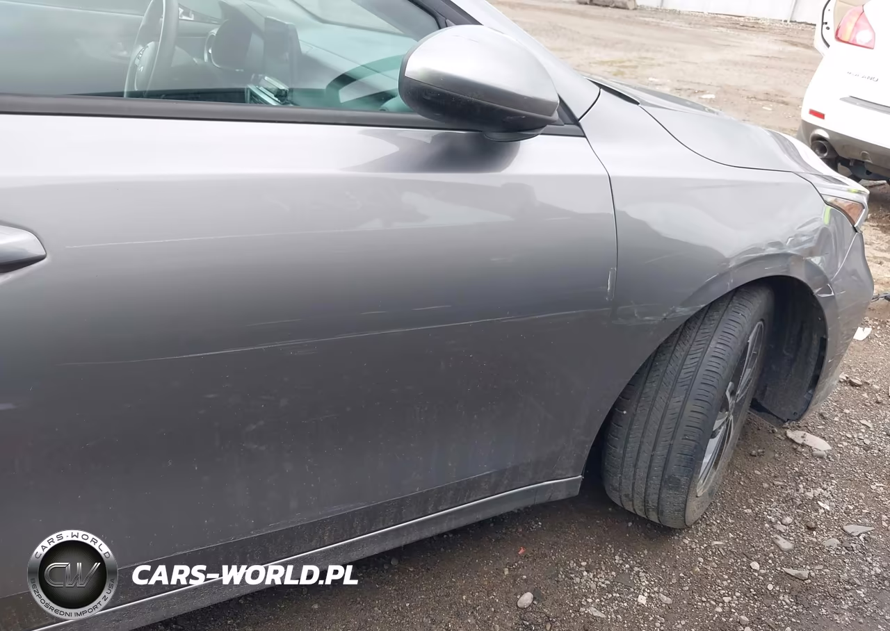 2023 Kia Forte Lxs VIN:3KPF24AD5PE685160 - 16