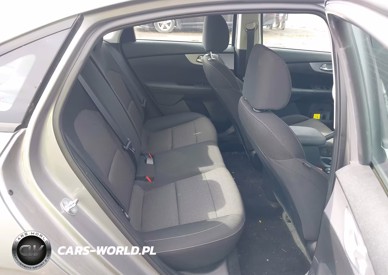 2023 Kia Forte Lxs VIN:3KPF24AD5PE685160 - 8