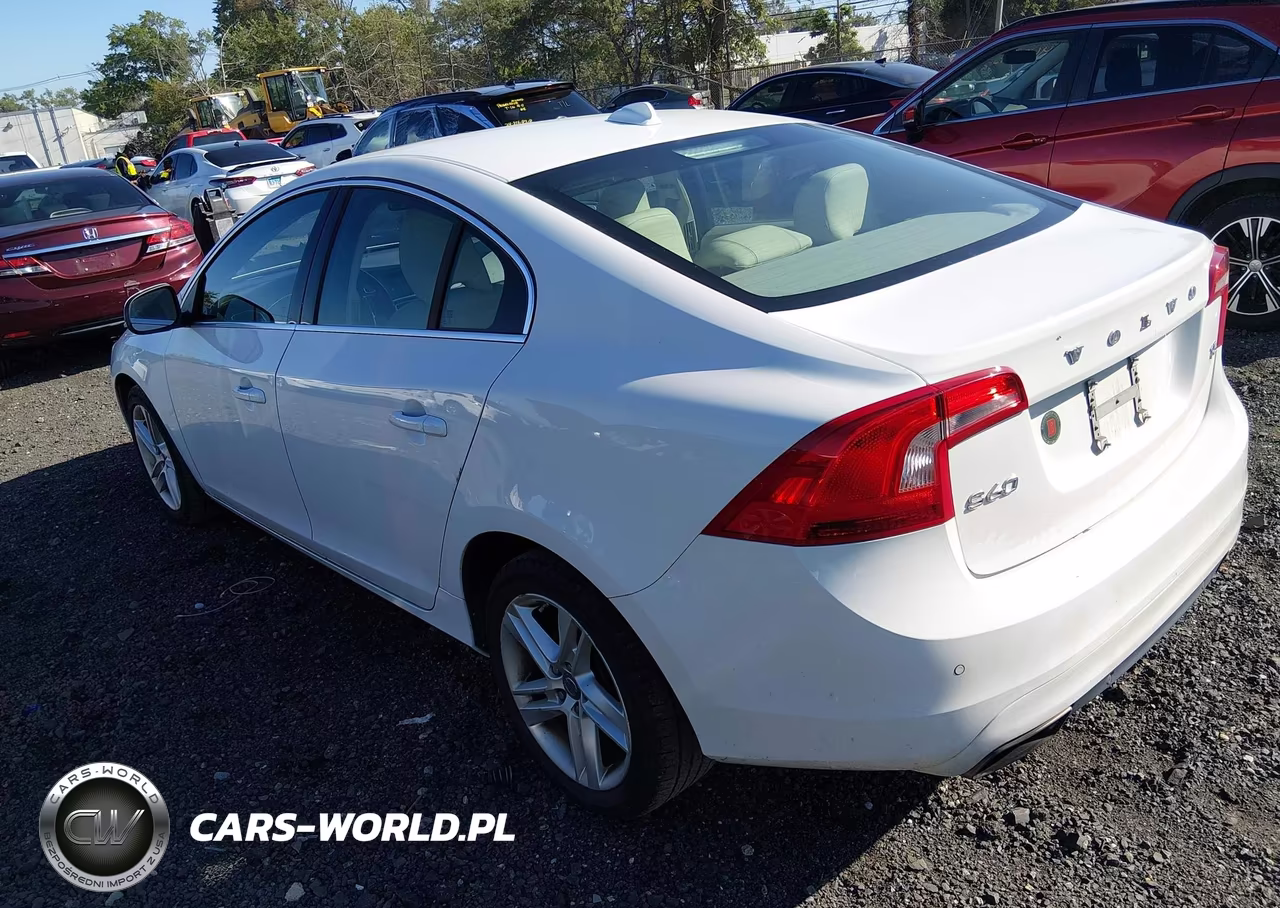 2015 Volvo S60 T5 Premier VIN:YV126MFB8F1308229 - 3