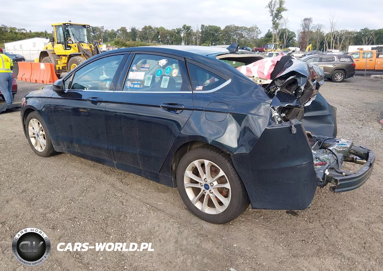 2020 Ford Fusion Se VIN:3FA6P0HD4LR158235 - 3