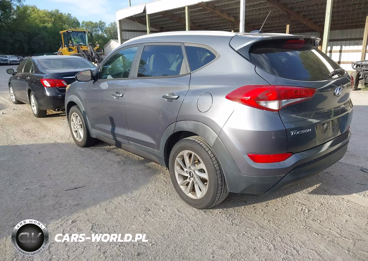 2016 Hyundai Tucson Se VIN:KM8J33A48GU092522 - 3