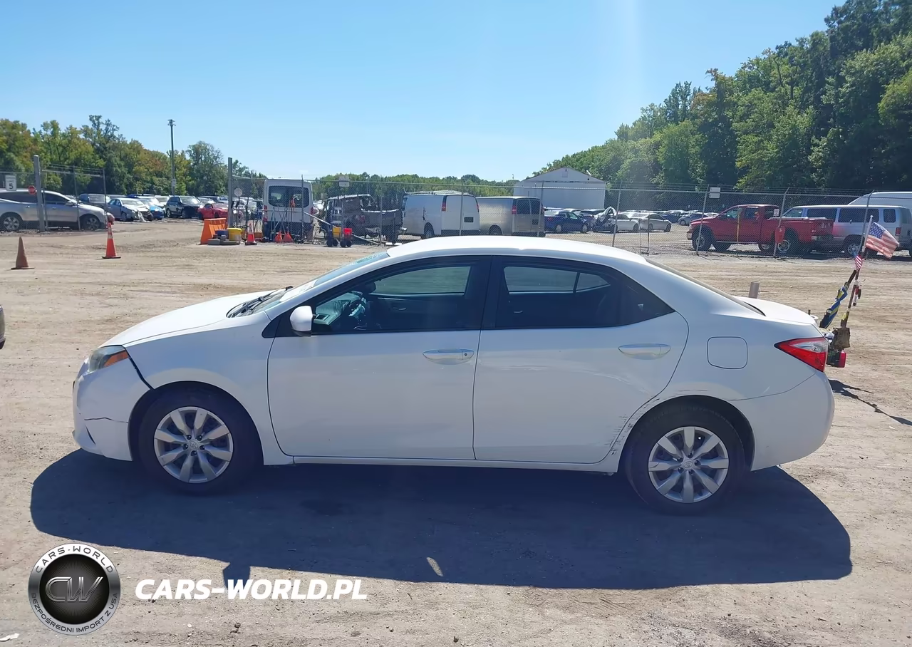 2014 Toyota Corolla Le VIN:2T1BURHE3EC196627 - 14