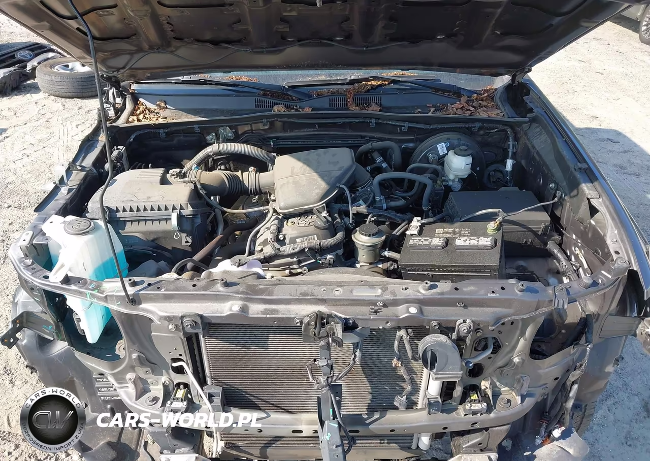 2022 Toyota Tacoma Sr VIN:3TYRX5GN4NT056548 - 10
