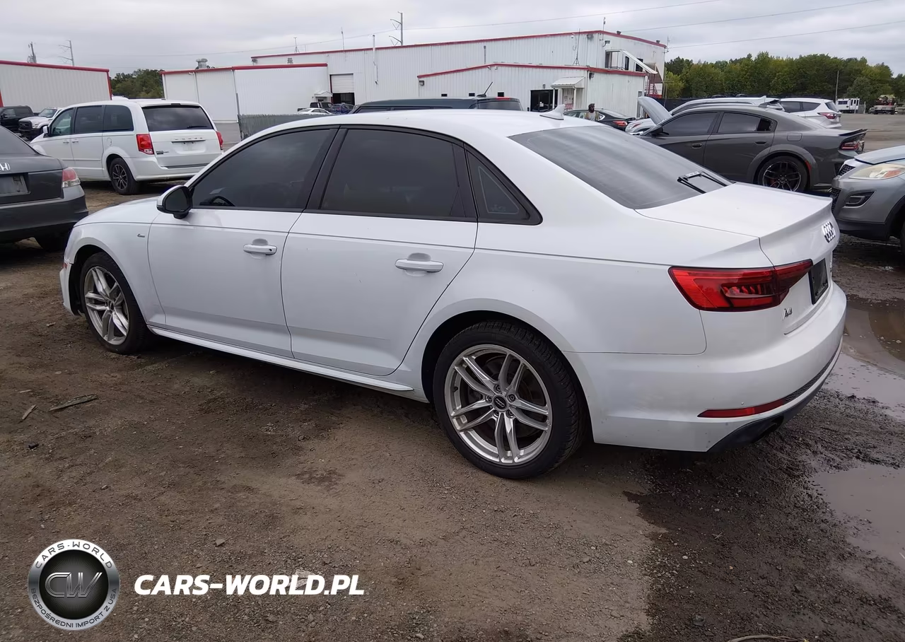 2017 Audi A4 2.0T Season Of Audi Premium VIN:WAUDNAF47HN041109 - 3