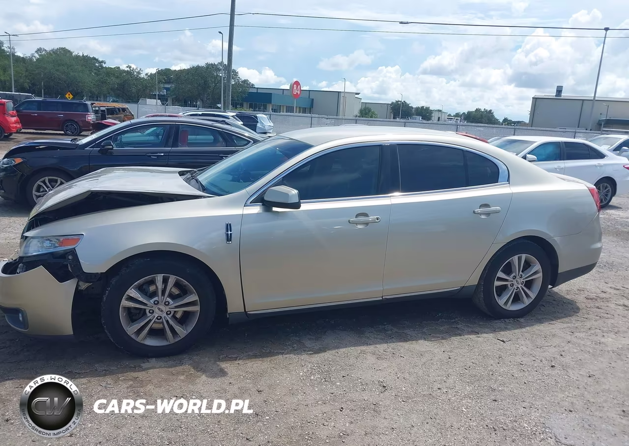 2010 Lincoln Mks VIN:1LNHL9DR3AG601821 - 14