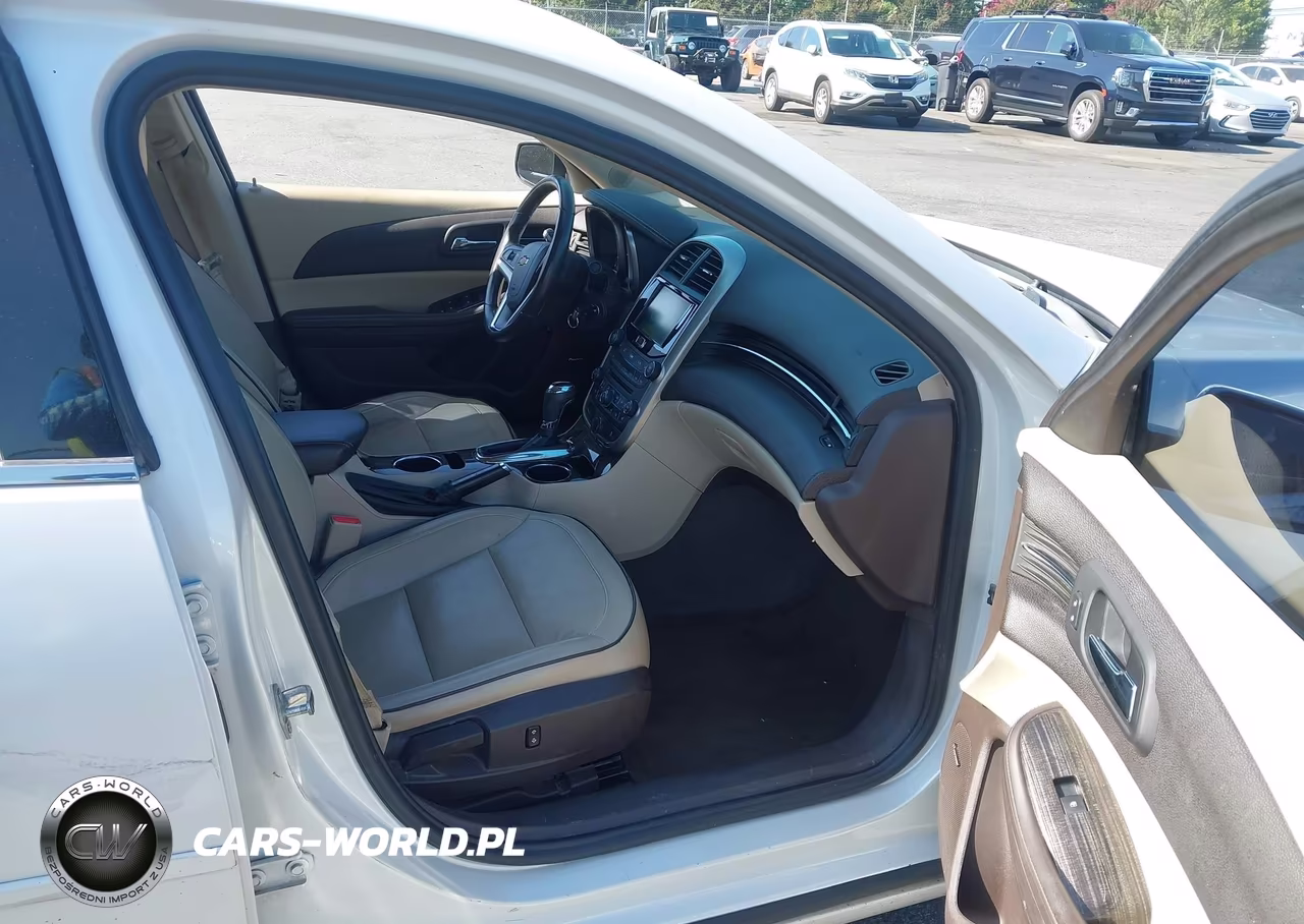 2015 Chevrolet Malibu 2Lt VIN:1G11D5SL0FU152688 - 5