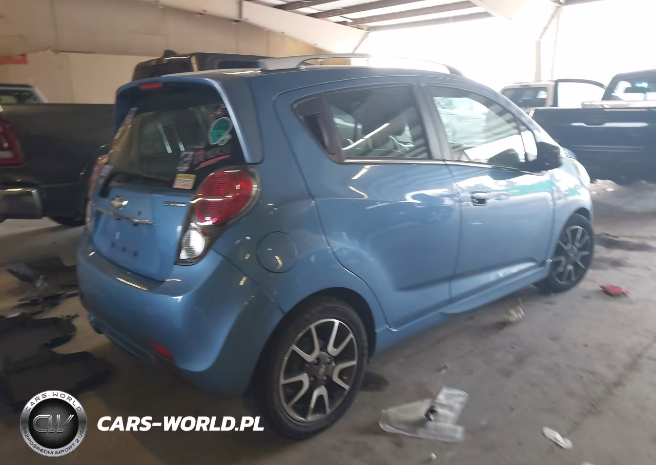 2015 Chevrolet Spark 2Lt Cvt VIN:KL8CF6S98FC759750 - 4