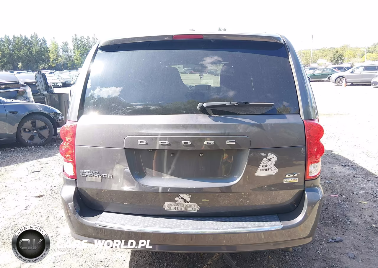 2018 Dodge Grand Caravan Gt VIN:2C4RDGEGXJR284383 - 17
