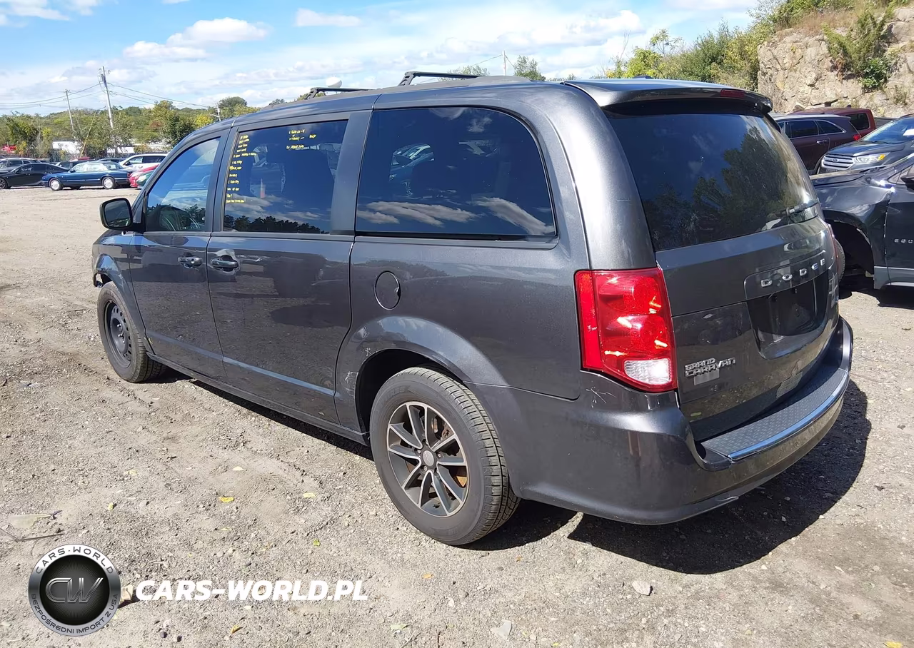 2018 Dodge Grand Caravan Gt VIN:2C4RDGEGXJR284383 - 3