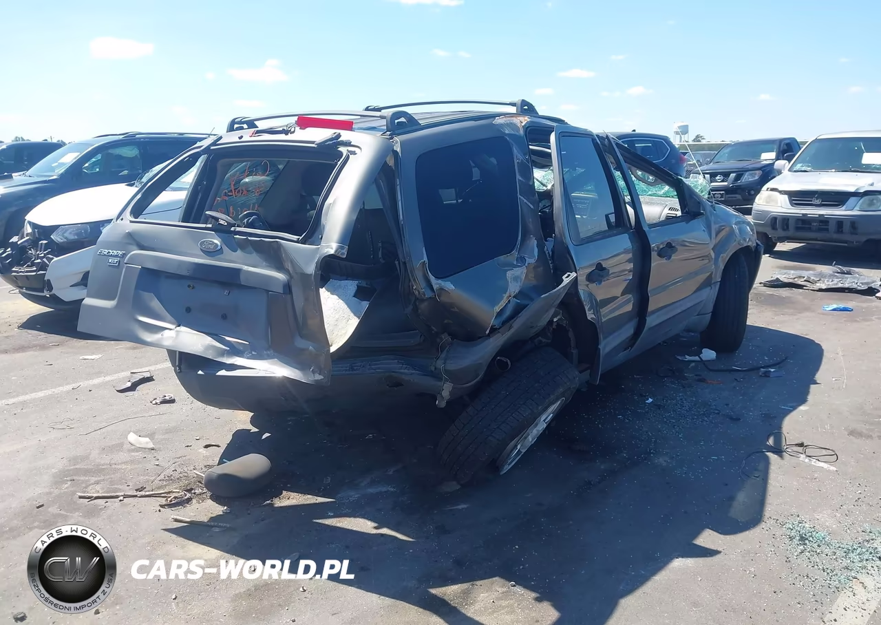 2004 Ford Escape Xlt VIN:1FMYU93104DA04284 - 4