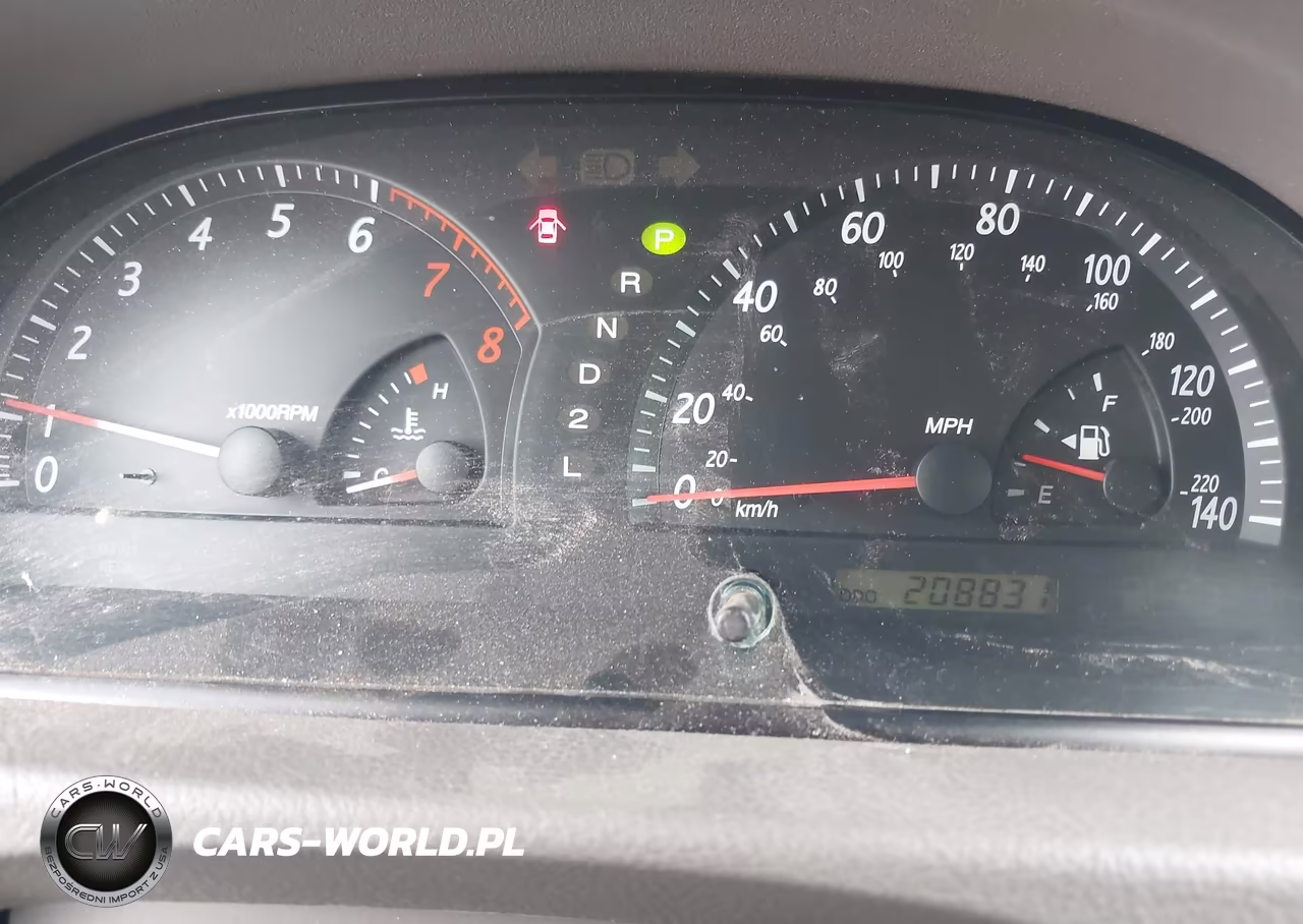 2004 Toyota Camry Le VIN:JTDBE32K940268206 - 7