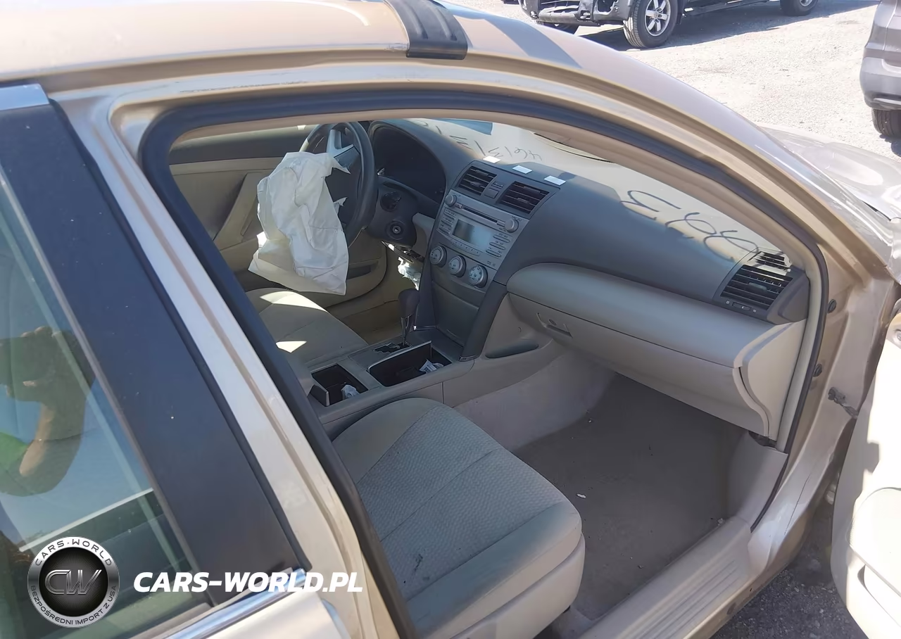 2010 Toyota Camry Le VIN:4T1BF3EKXAU014223 - 5