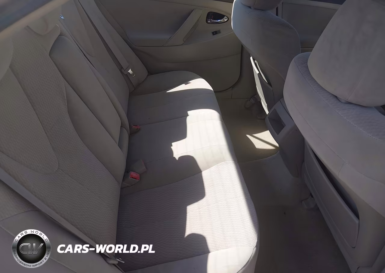 2010 Toyota Camry Le VIN:4T1BF3EKXAU014223 - 8