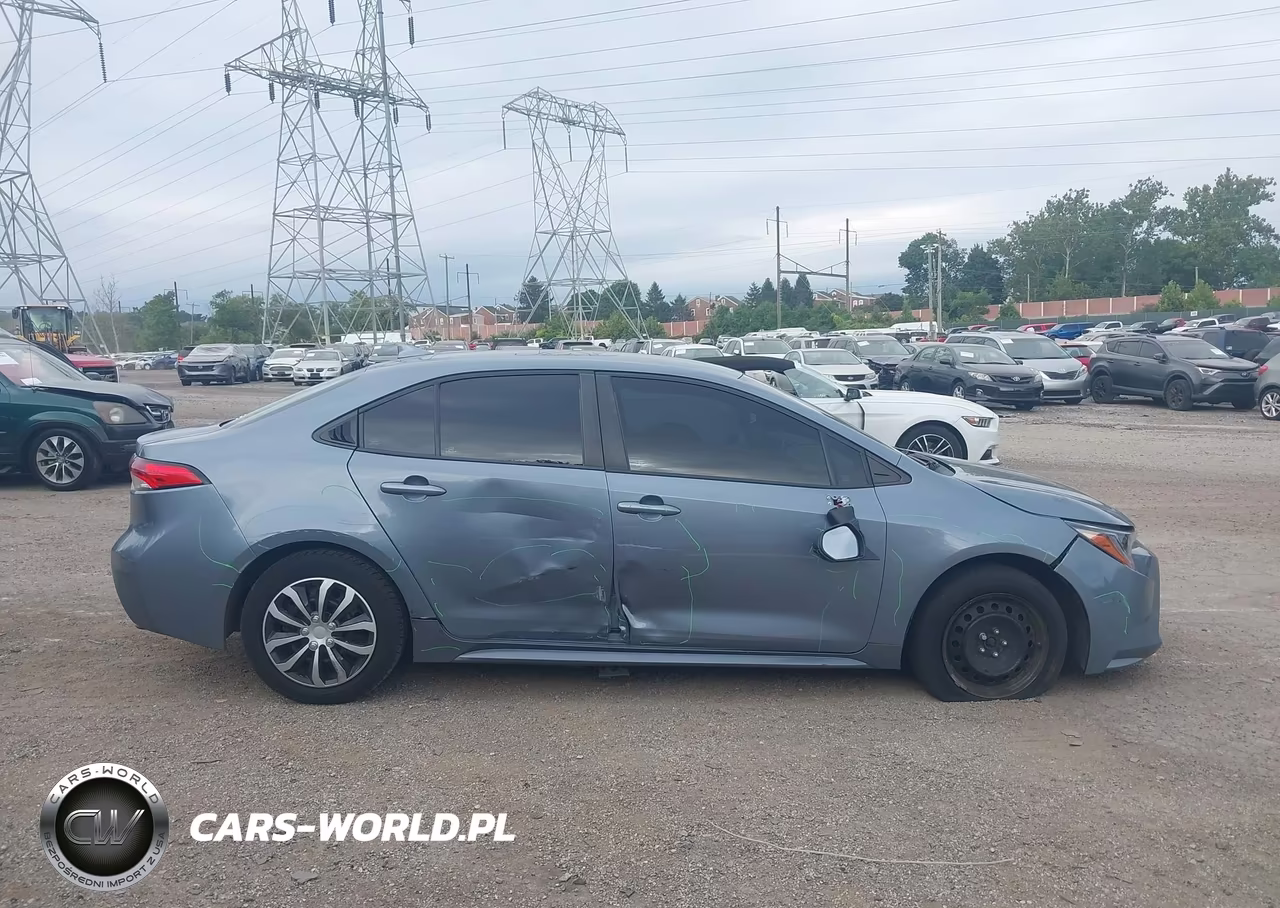 2020 Toyota Corolla Le VIN:5YFEPRAE7LP110523 - 13