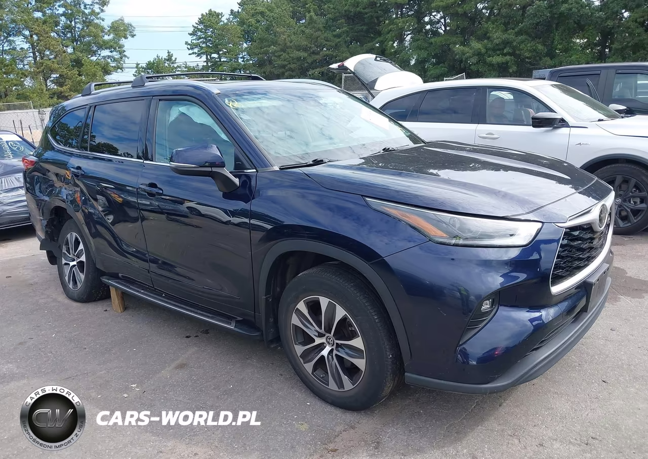 2021 Toyota Highlander Xle