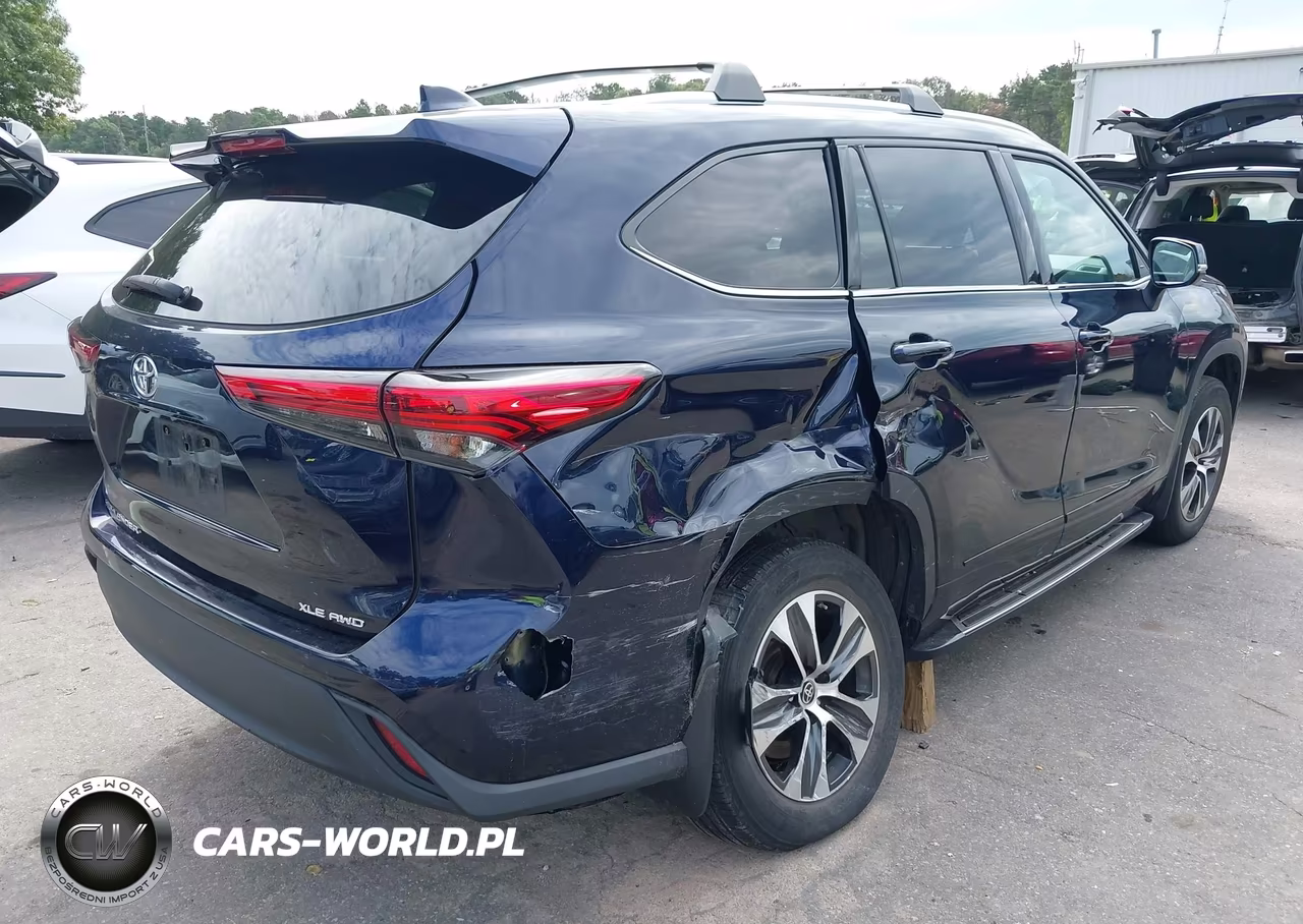 2021 Toyota Highlander Xle VIN:5TDGZRBH5MS532116 - 4