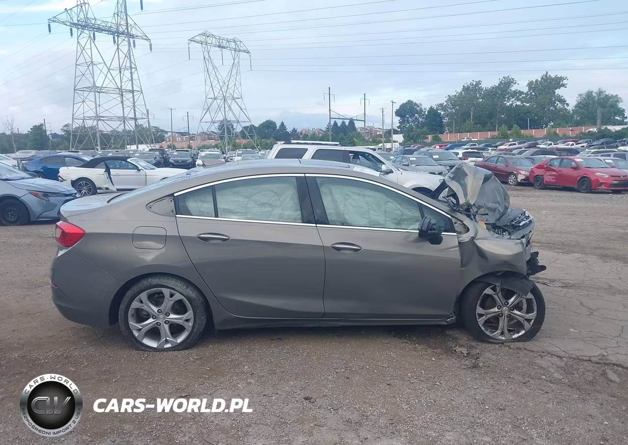 2017 Chevrolet Cruze Premier Auto VIN:1G1BF5SM5H7250298 - 12