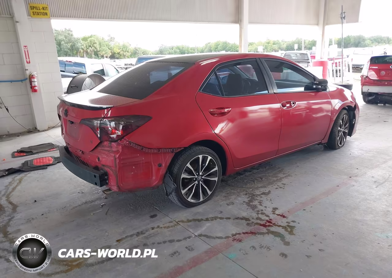 2015 Toyota Corolla S Plus VIN:2T1BURHE0FC276923 - 4