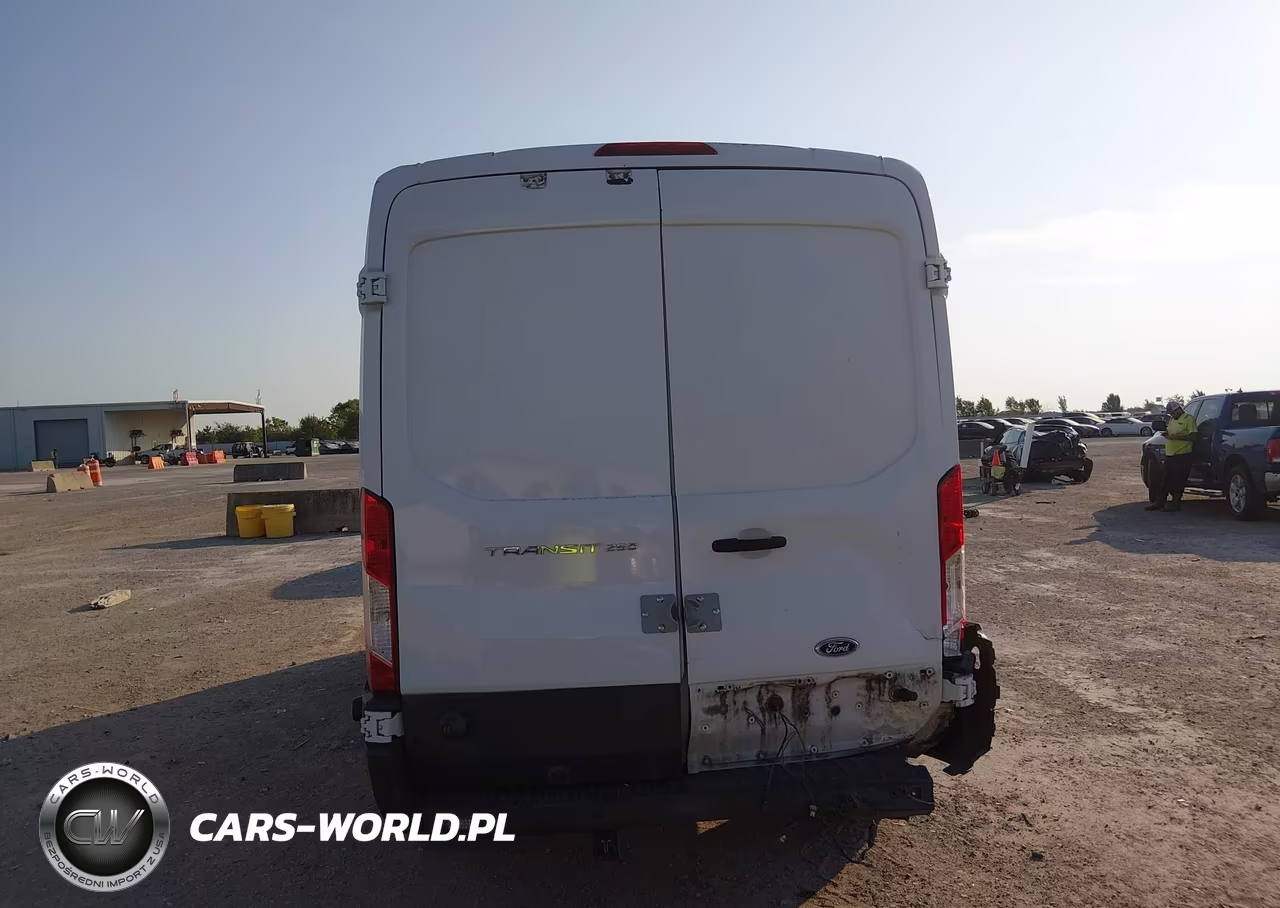 2016 Ford Transit-250 VIN:1FTYR2CM8GKB47197 - 16