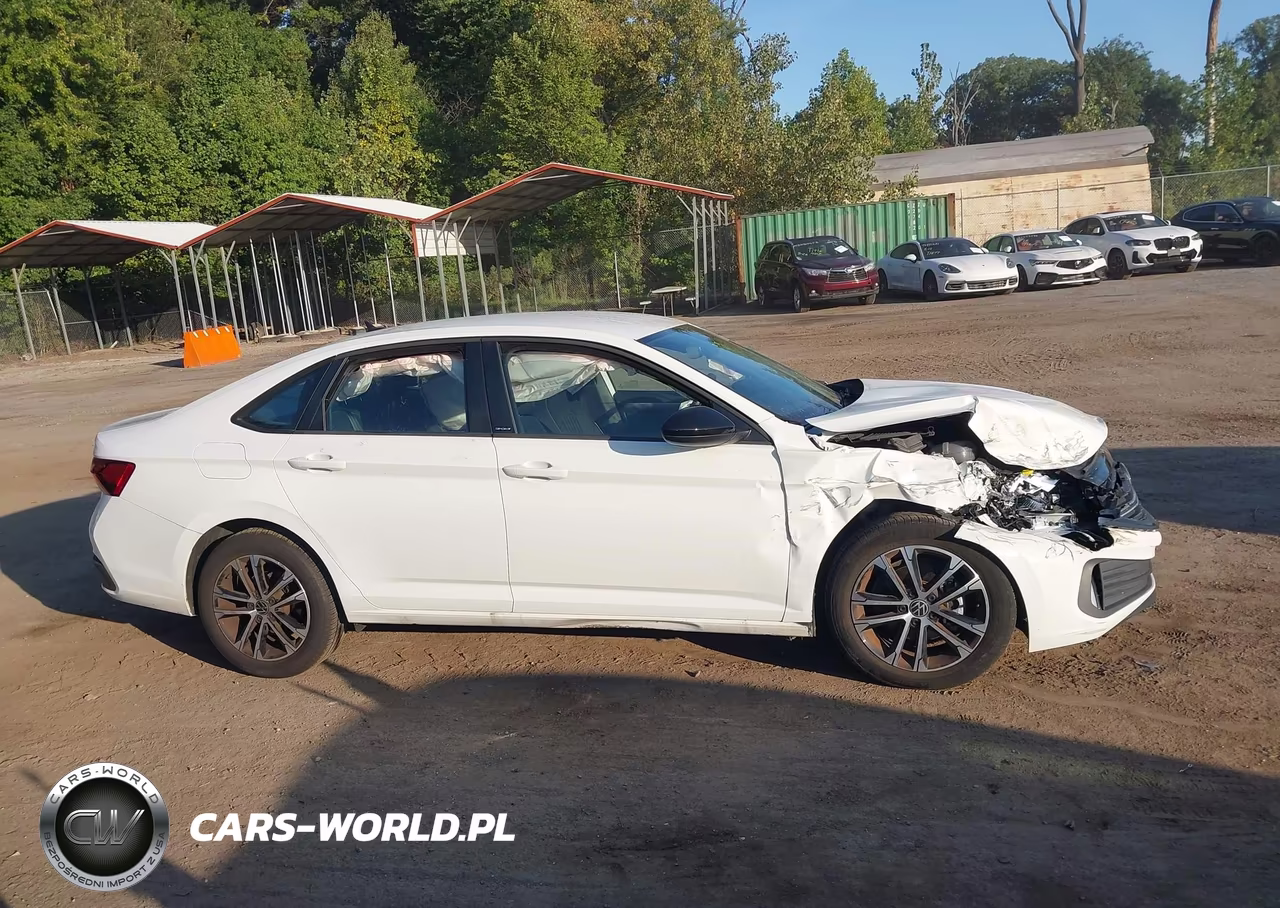 2024 Volkswagen Jetta 1.5T Sport VIN:3VWBM7BU3RM061694 - 13