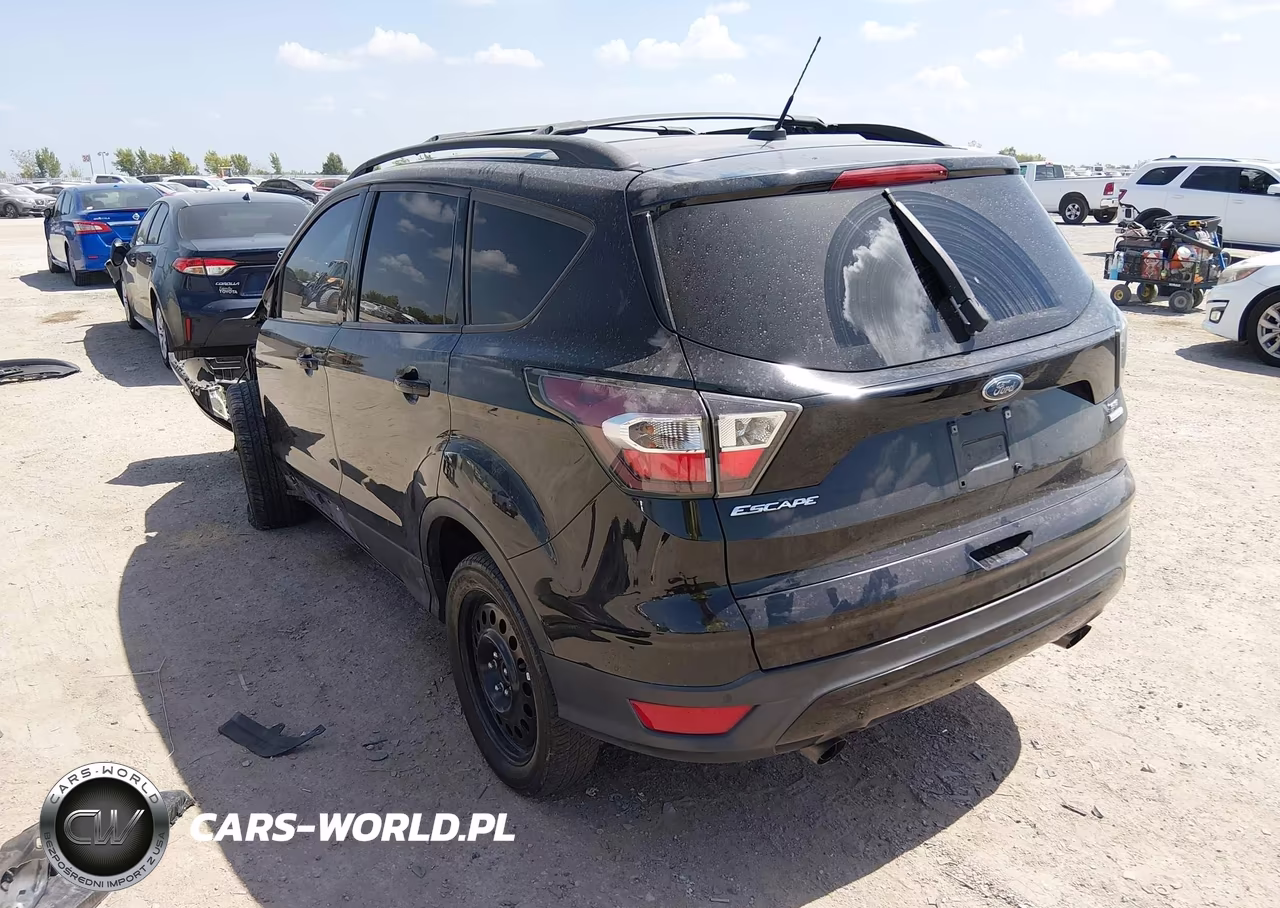 2017 Ford Escape Se VIN:1FMCU0GD7HUA93545 - 3