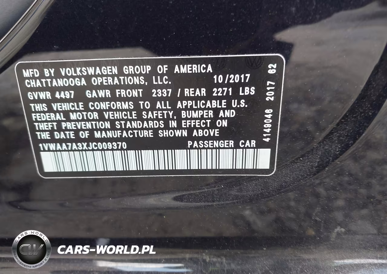 2018 Volkswagen Passat 2.0T R-Line-2.0T S VIN:1VWAA7A3XJC009370 - 9