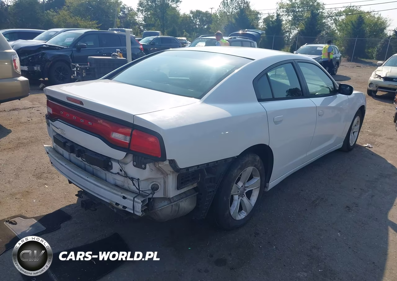 2014 Dodge Charger Se VIN:2C3CDXBG3EH131676 - 4