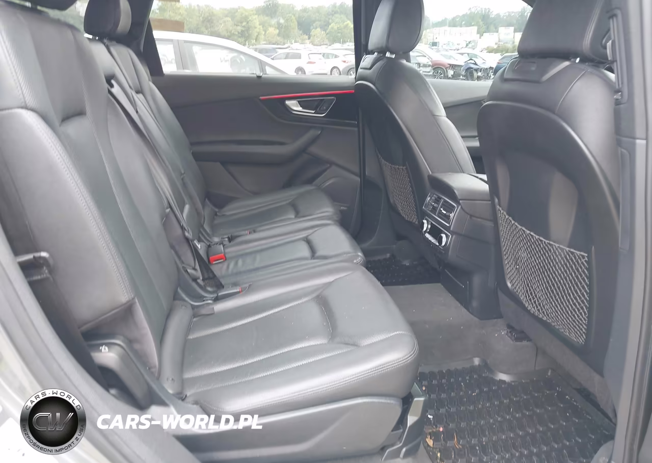 2017 Audi Q7 3.0T Premium VIN:WA1LAAF72HD005123 - 8