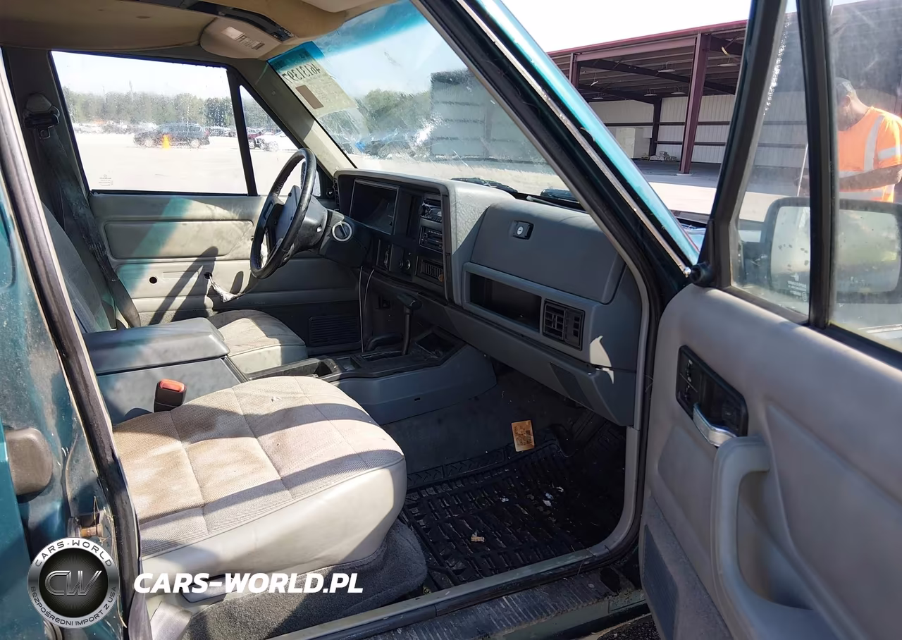 1996 Jeep Cherokee Sport-Classic VIN:1J4FJ68S9TL276724 - 5