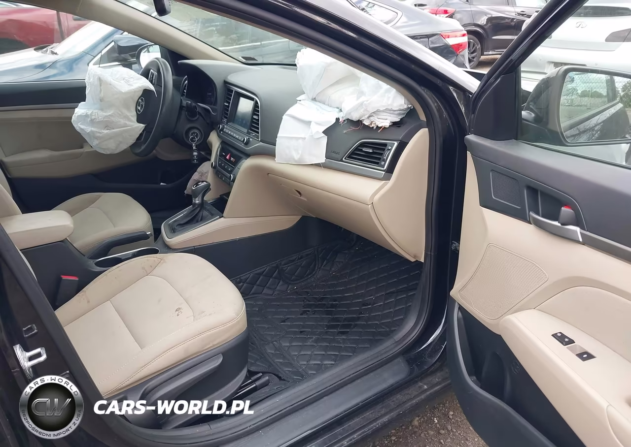 2018 Hyundai Elantra Sel VIN:5NPD84LF6JH293134 - 5