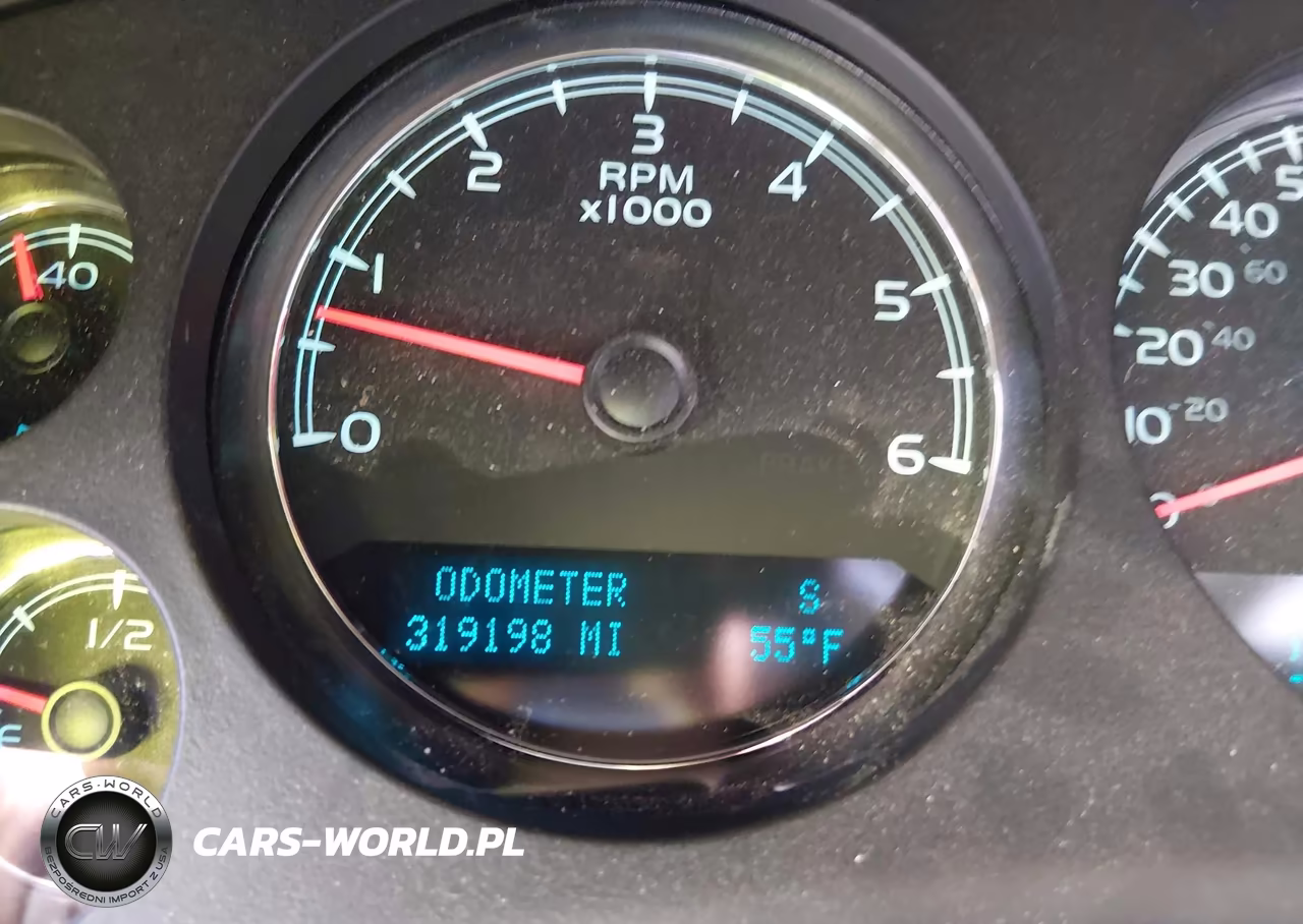 2010 GMC Yukon Denali VIN:1GKUCEEF1AR161719 - 15