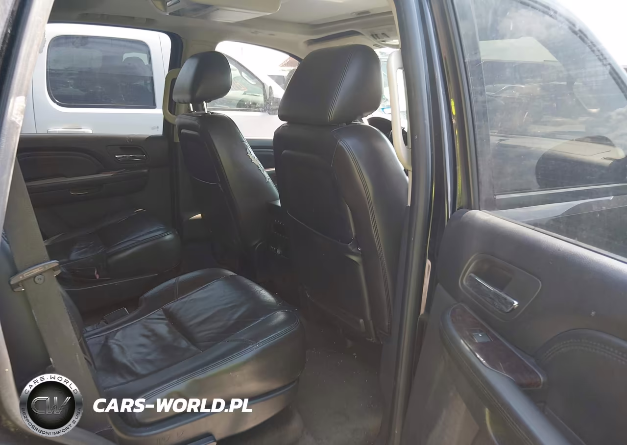 2010 GMC Yukon Denali VIN:1GKUCEEF1AR161719 - 8