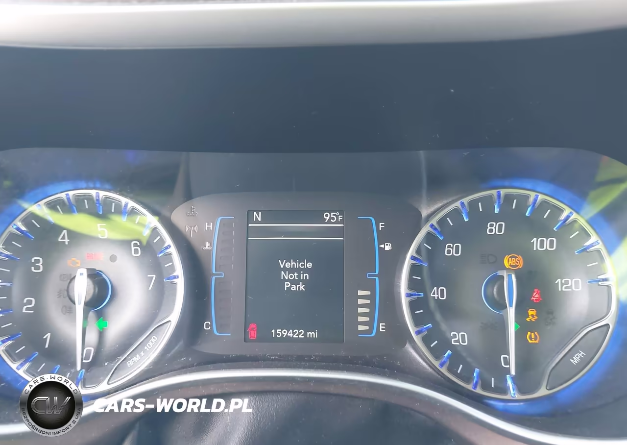 2017 Chrysler Pacifica Touring-L VIN:2C4RC1BG0HR670695 - 7