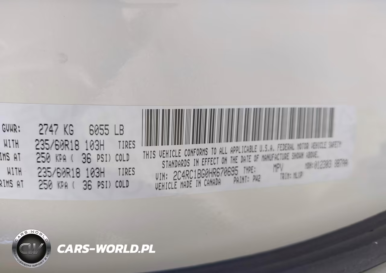 2017 Chrysler Pacifica Touring-L VIN:2C4RC1BG0HR670695 - 9