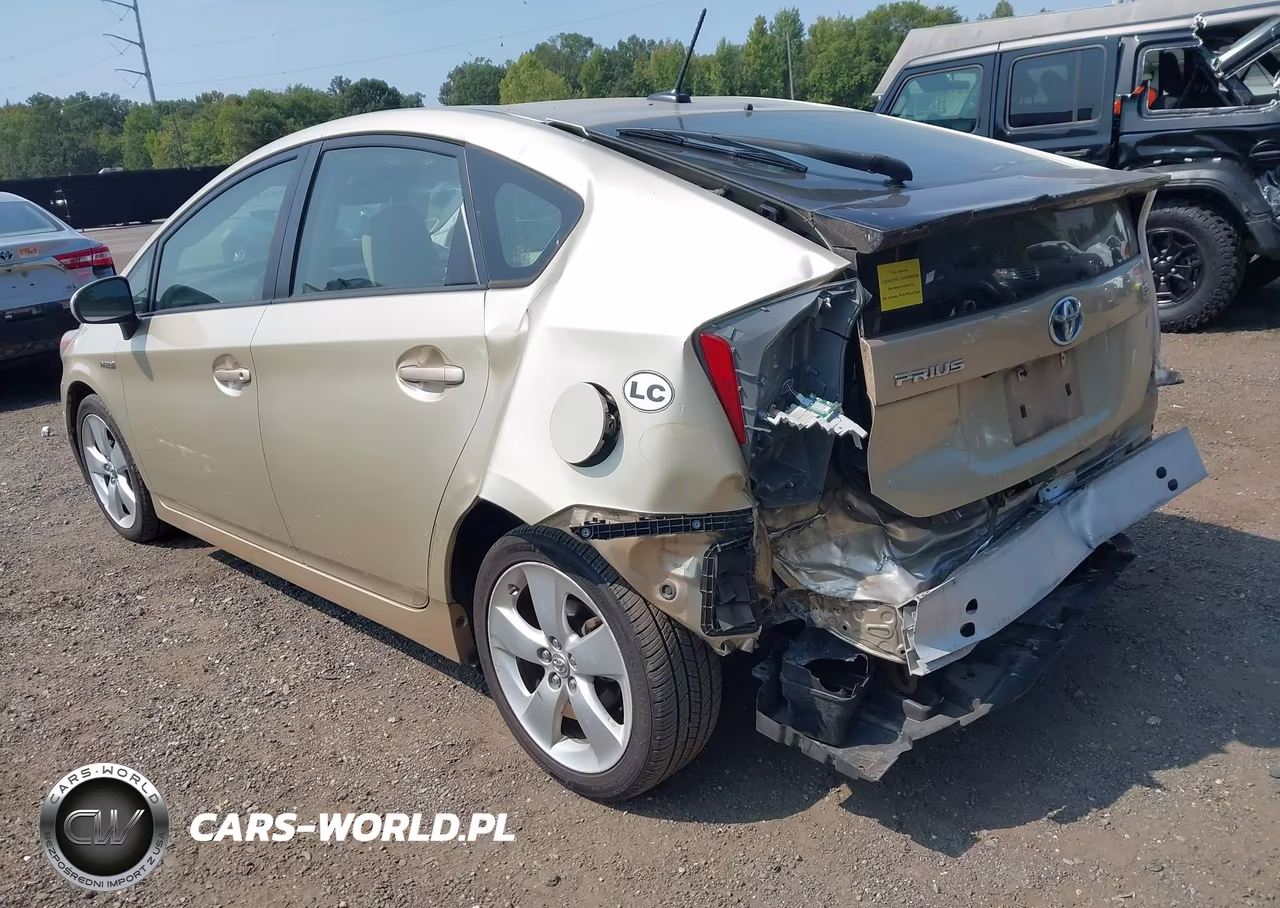 2011 Toyota Prius Five VIN:JTDKN3DUXB0277945 - 3