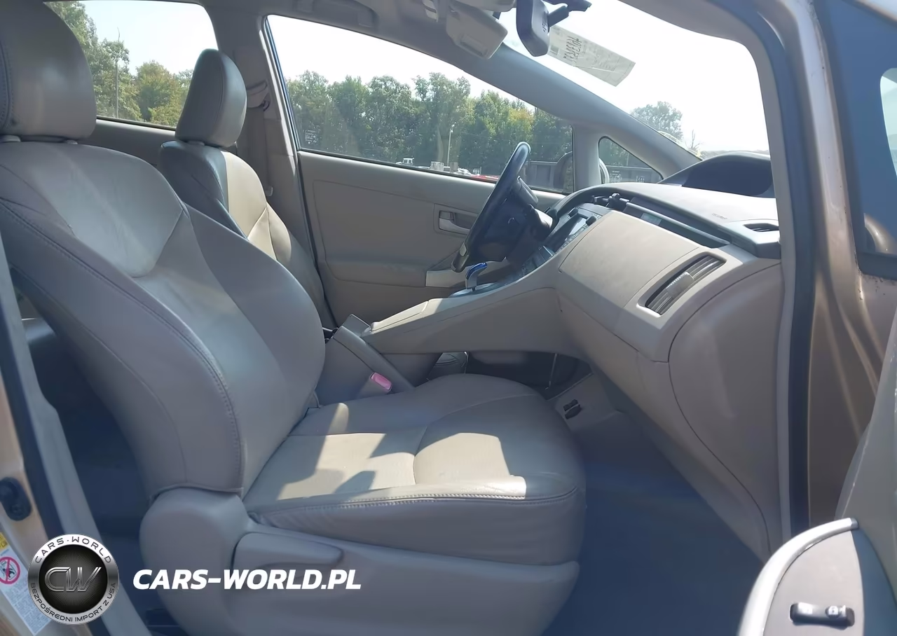 2011 Toyota Prius Five VIN:JTDKN3DUXB0277945 - 5