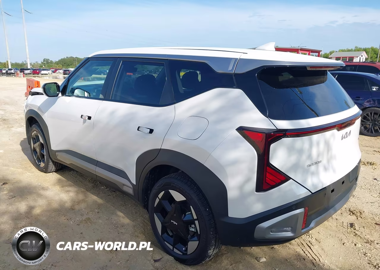 2027 Kia Seltos VIN:KNDELCD34V5018756 - 3